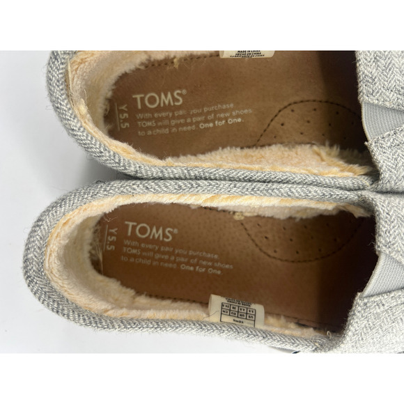 Toms Classic Grey Wool Herringbone Shoes Youth Size 5.5 Gray Flat Slip On Box - Picture 6 of 8